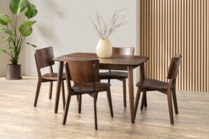 Georgetown collection dining room scene