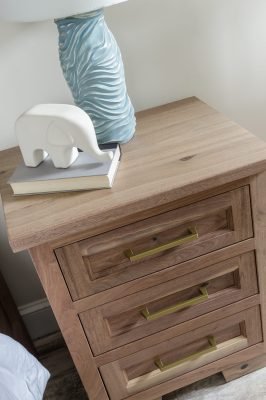 Bedroom_Hudson_Natural Effects on Walnut_Detail 7