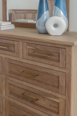 Bedroom_Hudson_Natural Effects on Walnut_Detail 9